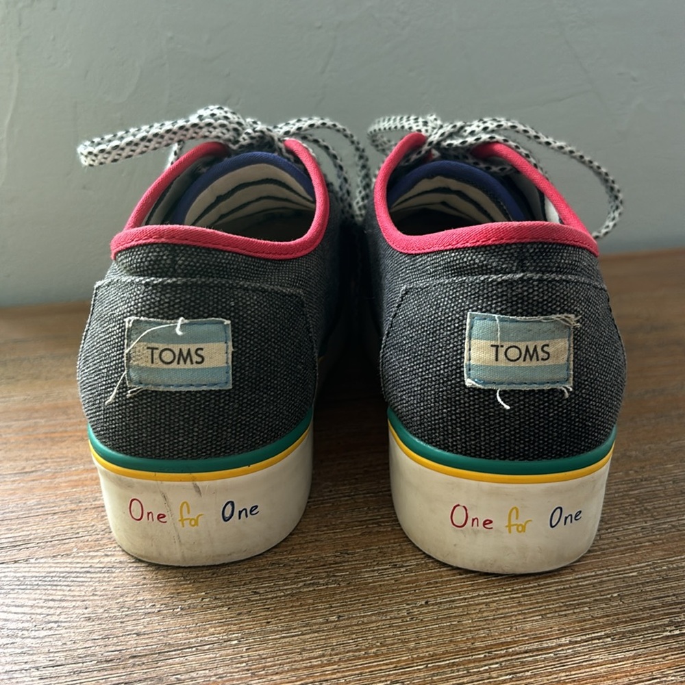 TOMS Cordones Boardwalk Black and Primary Color Platform Lace Tie Shoes Size 8.5 - Picture 6 of 17
